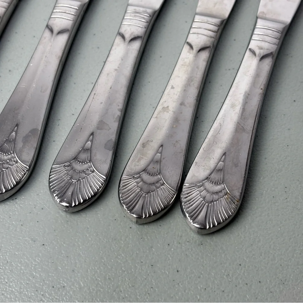 Oneida New York Stainless Steel Table Knives Lot of 8 1880 Hospitality Flatware